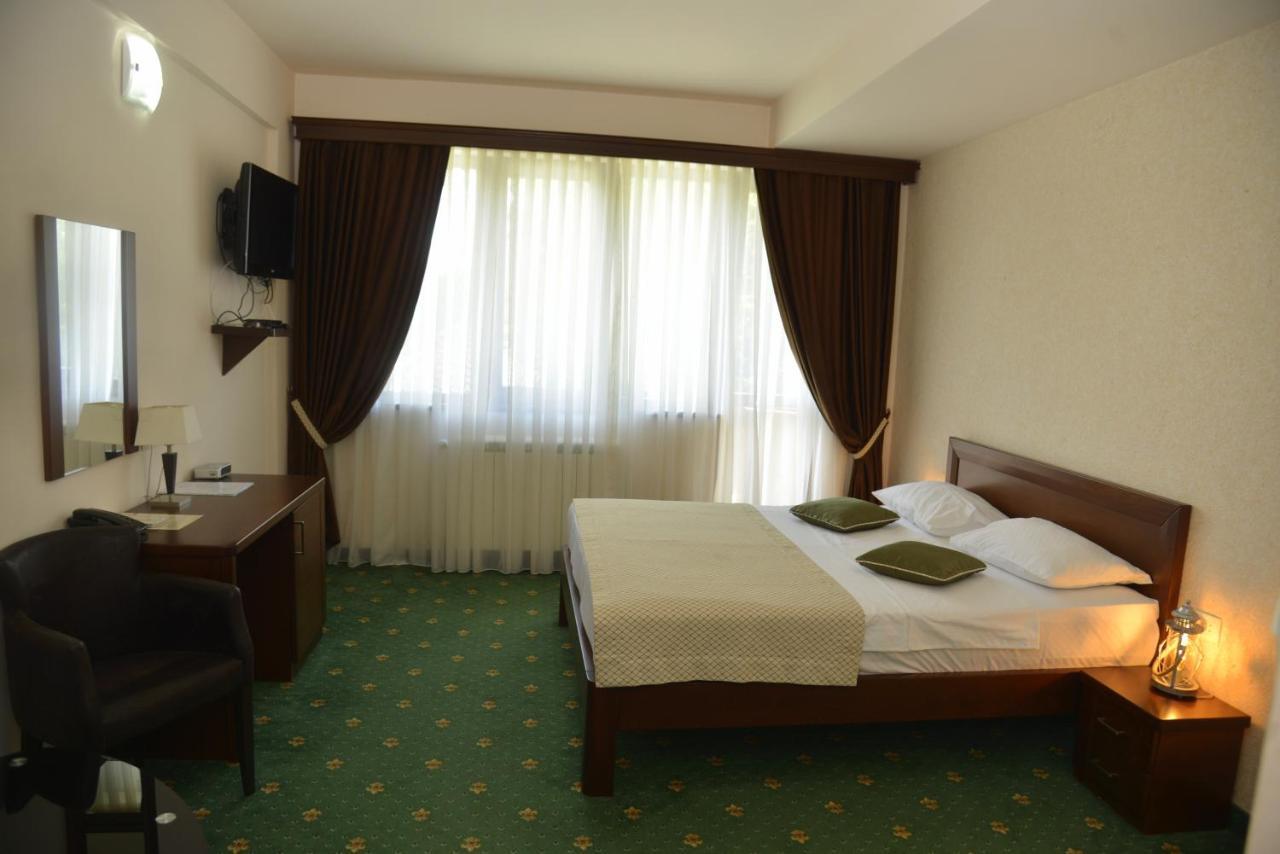 Hotel Trebjesa Nikšić Dış mekan fotoğraf